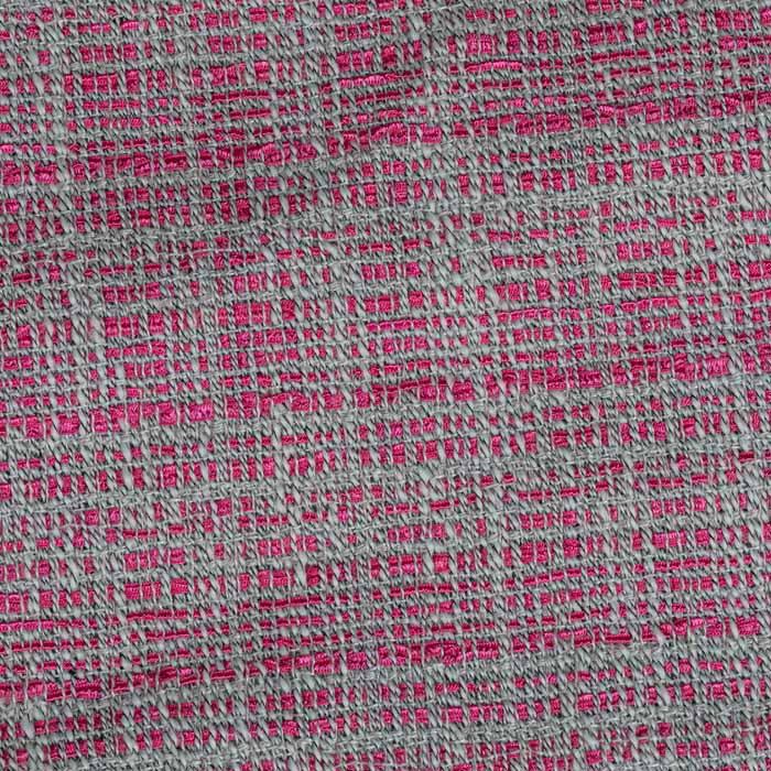 లగ్జరీ ఫ్యాషన్ కోసం హాట్ కోచర్ ఫ్యాబ్రిక్‌ను ప్రీమియర్ ఛాయిస్‌గా మార్చేది ఏమిటి?